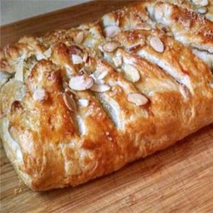 image for a Junior Chefs (9-14): Holiday Danish Kringle-Making